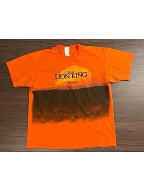 Vintage 90's Disney store Embroidered Lion king - Men’s XL